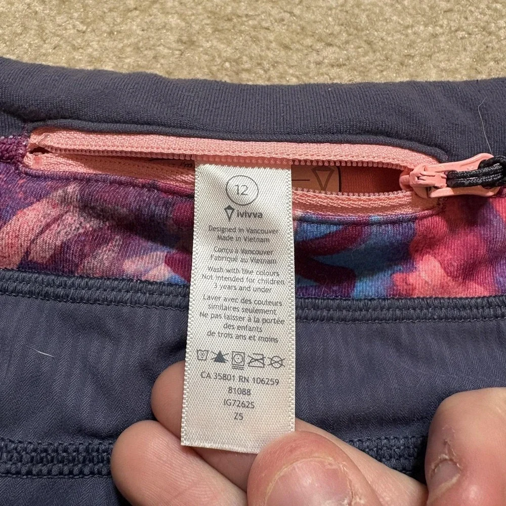 Ivivva Running Shorts Girls‎ 12 Blue Striped Floral Waistband Lined Gym Athletic